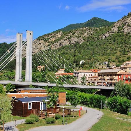 Готель Camping Lou Gourdan Пюже-Теньє Екстер'єр фото