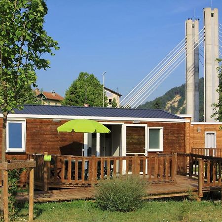 Готель Camping Lou Gourdan Пюже-Теньє Екстер'єр фото